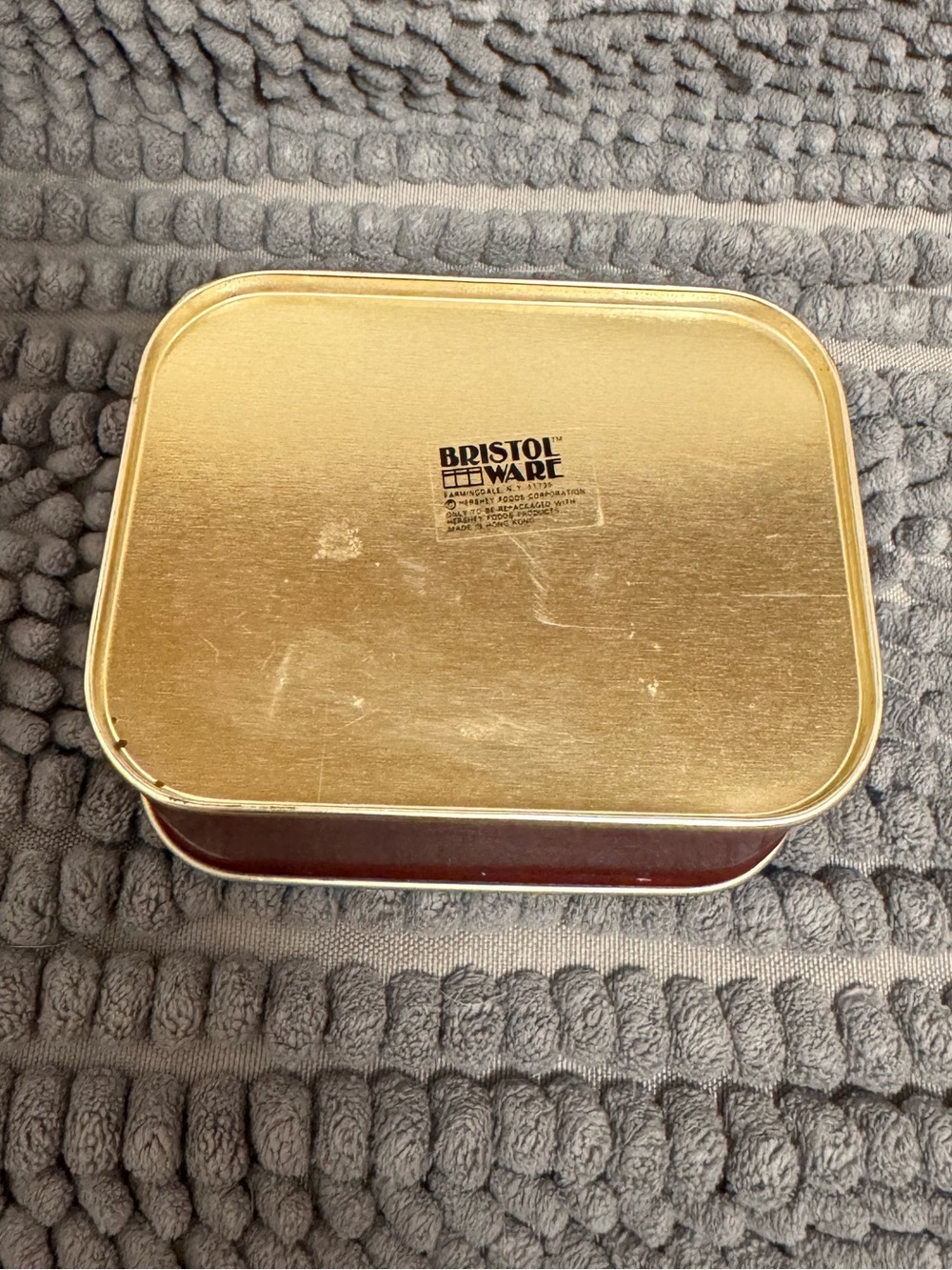 Vintage Hershey’s Cocoa Bristol Tin Canister - Retro Farmhouse Kitchen Decor - Picture 9 of 9